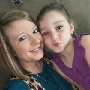 Meet your Posher, Nichole-michael